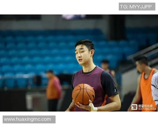 吴芳专访：从青涩小将到网球明星的奋斗与成长之路